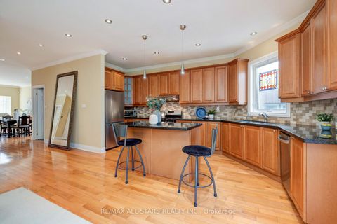 Photo 14 at 32 Barker Avenue, East York, Toronto