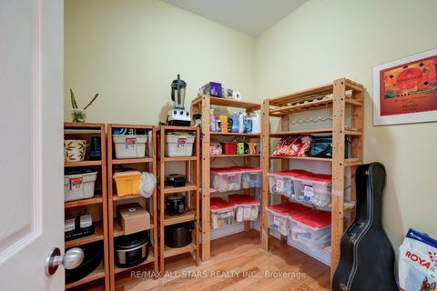 Photo 34 at 32 Barker Avenue, East York, Toronto