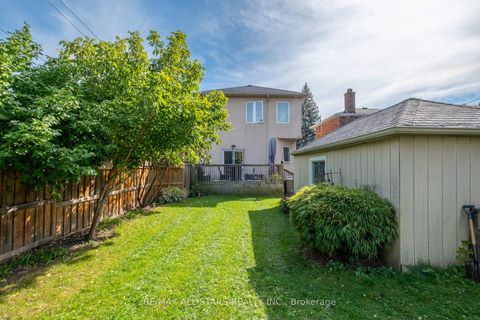 Photo 40 at 32 Barker Avenue, East York, Toronto