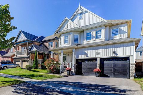 Photo 1 at 18 Northglen Boulevard, Bowmanville, Clarington