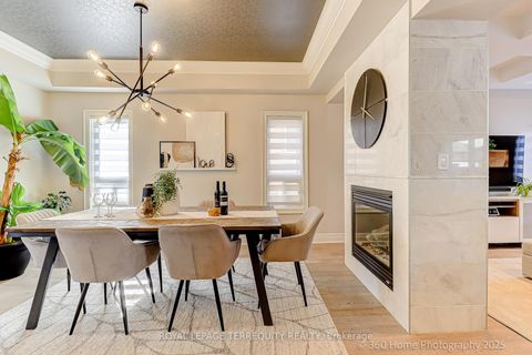 Photo 6 at 18 Northglen Boulevard, Bowmanville, Clarington