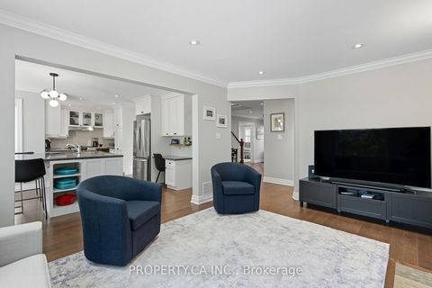 Photo 10 at 119 Triller Place, BR Bronte, Oakville