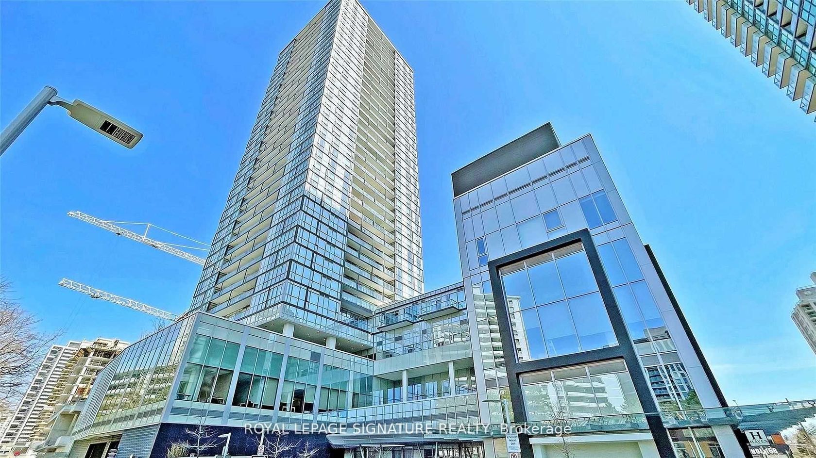 Uph03 - 5180 Yonge Street, Willowdale West, Toronto 