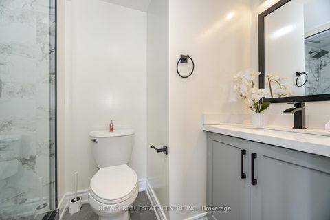 Photo 37 at 24 Futura Avenue, Rouge Woods, Richmond Hill