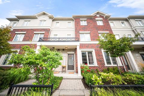 Photo 2 at 5 - 636 Evans Avenue, Alderwood, Toronto