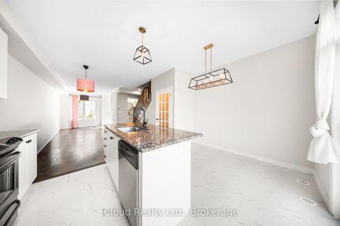 Photo 12 at 5 - 636 Evans Avenue, Alderwood, Toronto