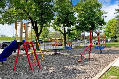 Photo 17 at 1203 - 735 Don Mills Road, Flemingdon Park, Toronto