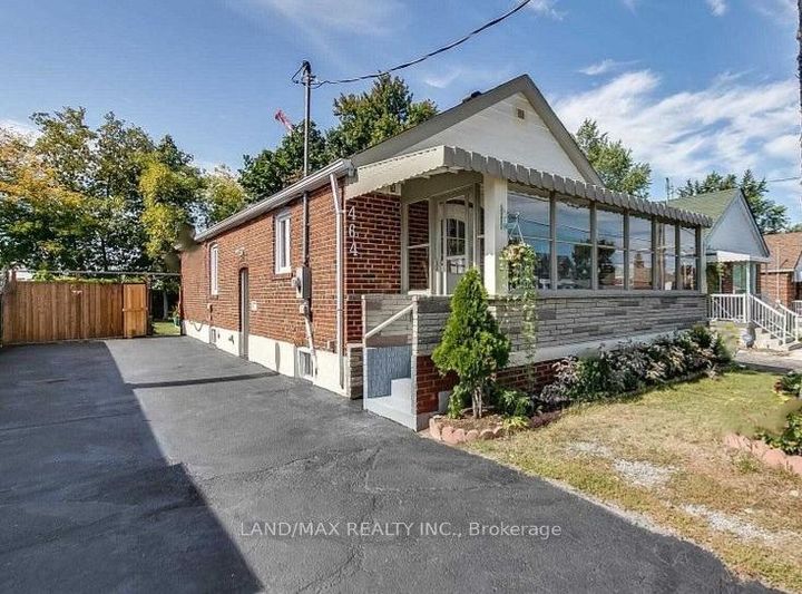 Photo 3 at 464 Warden Avenue, Oakridge, Toronto