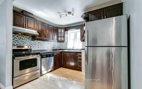 Photo 0 at 464 Warden Avenue, Oakridge, Toronto