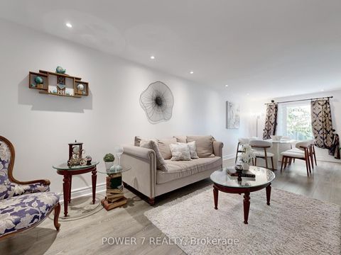 Photo 6 at 109 Rose Branch Drive, Devonsleigh, Richmond Hill