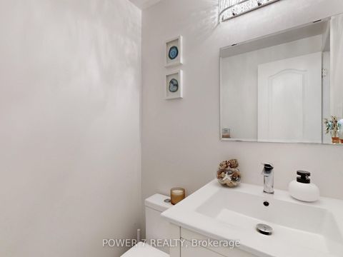 Photo 17 at 109 Rose Branch Drive, Devonsleigh, Richmond Hill