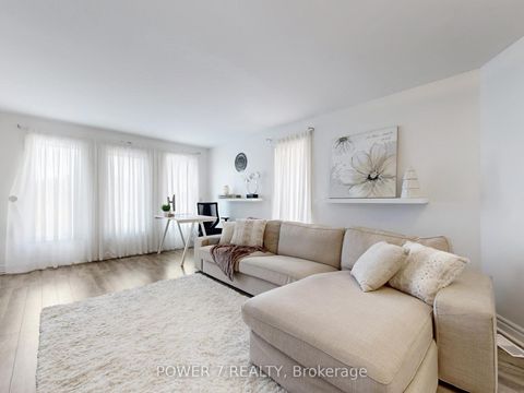 Photo 18 at 109 Rose Branch Drive, Devonsleigh, Richmond Hill