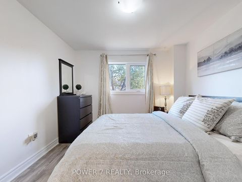 Photo 26 at 109 Rose Branch Drive, Devonsleigh, Richmond Hill