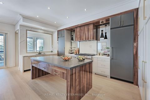 Photo 7 at 500 Warren Road, King City, King Photo 7 at 500 Warren Road, King City, King