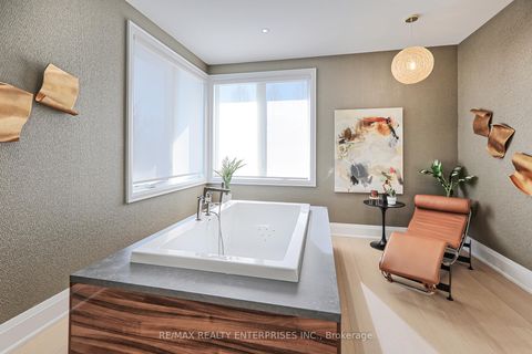 Photo 24 at 500 Warren Road, King City, King Photo 24 at 500 Warren Road, King City, King