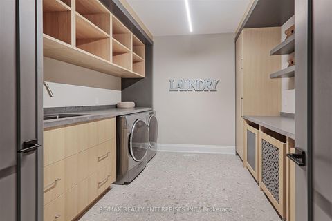 Photo 32 at 500 Warren Road, King City, King Photo 32 at 500 Warren Road, King City, King