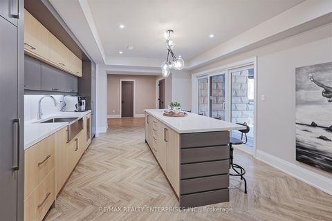 Photo 33 at 500 Warren Road, King City, King Photo 33 at 500 Warren Road, King City, King