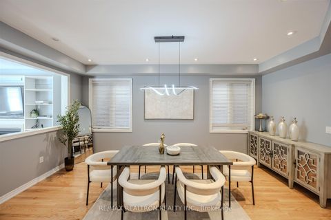 Photo 14 at 532 Mcgregor Farm Trail, Glenway Estates, Newmarket