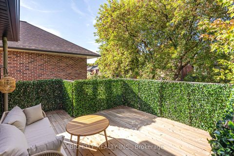 Photo 18 at 28 Humberview Road, Lambton Baby Point, Toronto