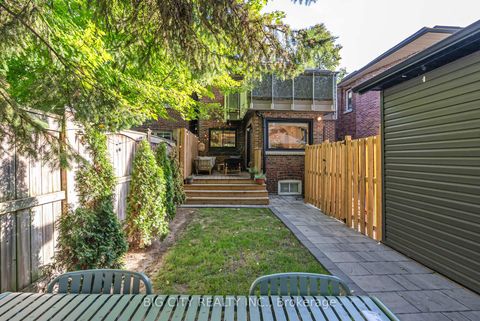 Photo 30 at 28 Humberview Road, Lambton Baby Point, Toronto