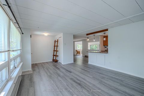 Photo 2 at 85 Hawthorne Drive, Rural Innisfil, Innisfil