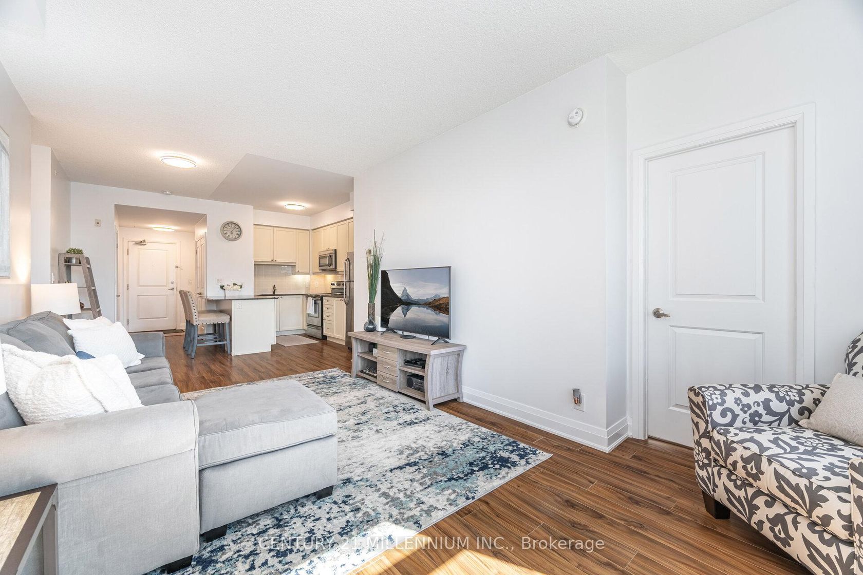 217 - 24 Woodstream Boulevard, Vaughan Grove, Vaughan 