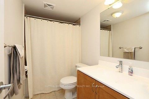 Photo 10 at 301 - 12 Brian Peck Crescent, Leaside, Toronto