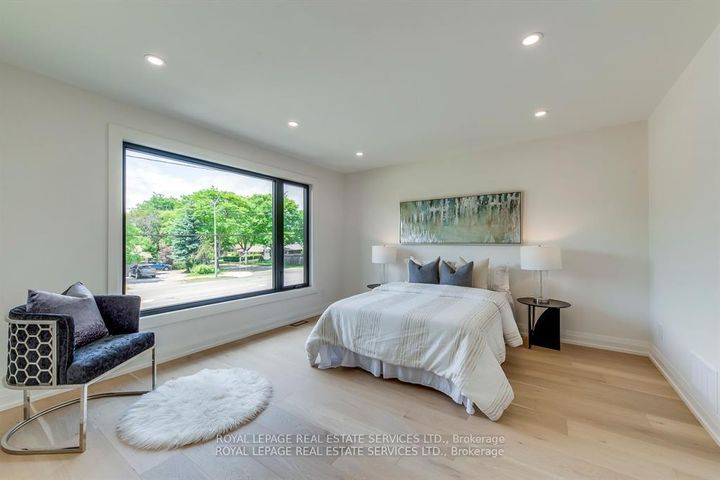 Photo 32 at 559 Walkers Line, Shoreacres, Burlington