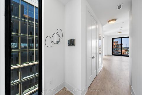 Photo 9 at 922 - 118 Merchants' Wharf, Waterfront Communities C8, Toronto Photo 9 at 922 - 118 Merchants' Wharf, Waterfront Communities C8, Toronto