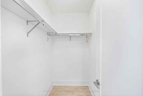 Photo 17 at 922 - 118 Merchants' Wharf, Waterfront Communities C8, Toronto Photo 17 at 922 - 118 Merchants' Wharf, Waterfront Communities C8, Toronto