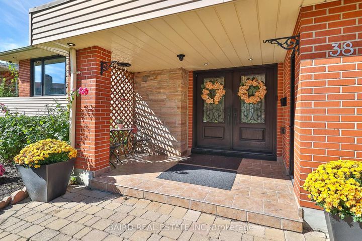 Photo 1 at 38 Caronridge Crescent, L'Amoreaux, Toronto