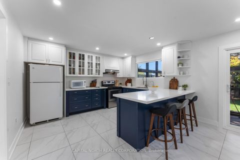 Photo 12 at 63 Pondtail Drive, Milliken, Toronto