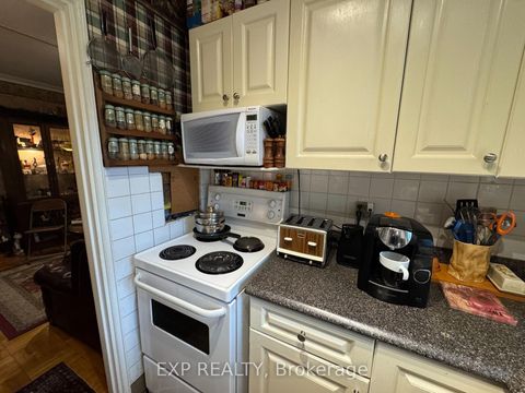Photo 6 at 104 - 30 elm Avenue, Moore Park, Toronto