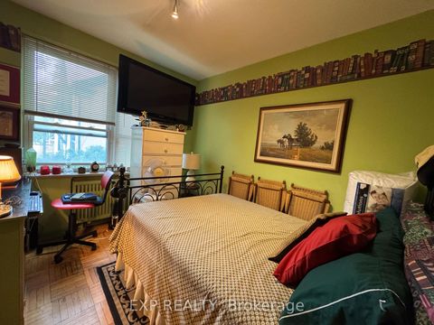 Photo 10 at 104 - 30 elm Avenue, Moore Park, Toronto