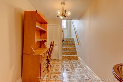 Photo 14 at 67 Button Road, West Woodbridge, Vaughan