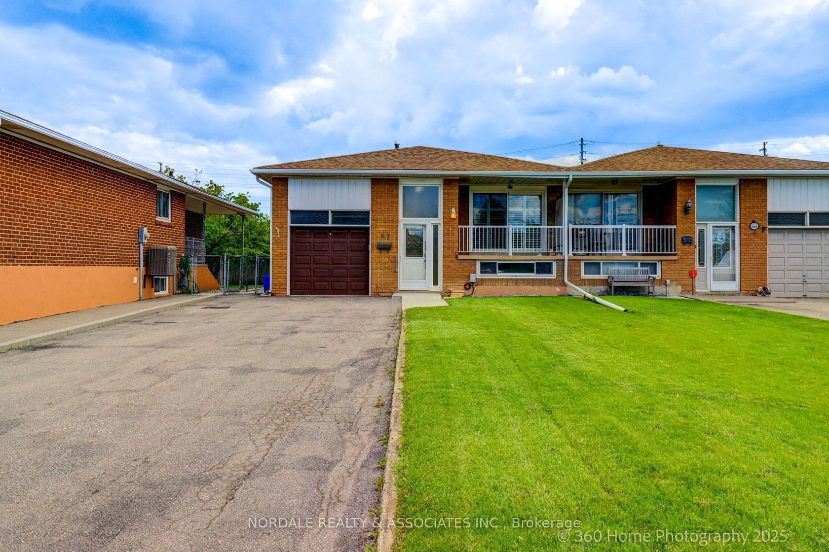 67 Button Road, West Woodbridge, Vaughan 