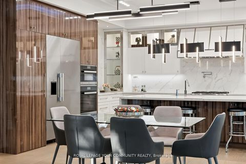 Photo 12 at 115 Patricia Drive, King City, King Photo 12 at 115 Patricia Drive, King City, King