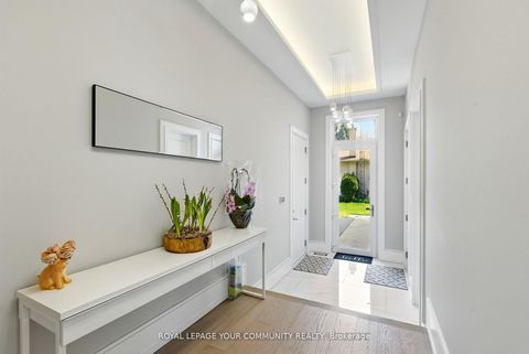 Photo 18 at 115 Patricia Drive, King City, King Photo 18 at 115 Patricia Drive, King City, King