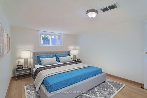 Photo 25 at 37 Avis Crescent, Parkview, Toronto