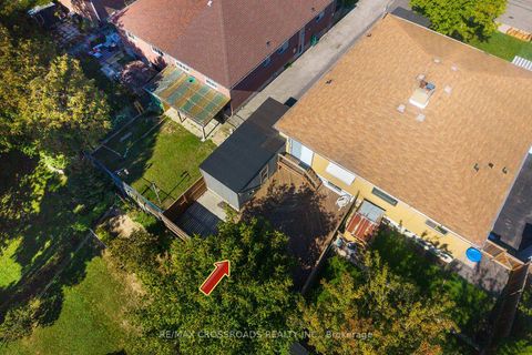 Photo 37 at 37 Avis Crescent, Parkview, Toronto
