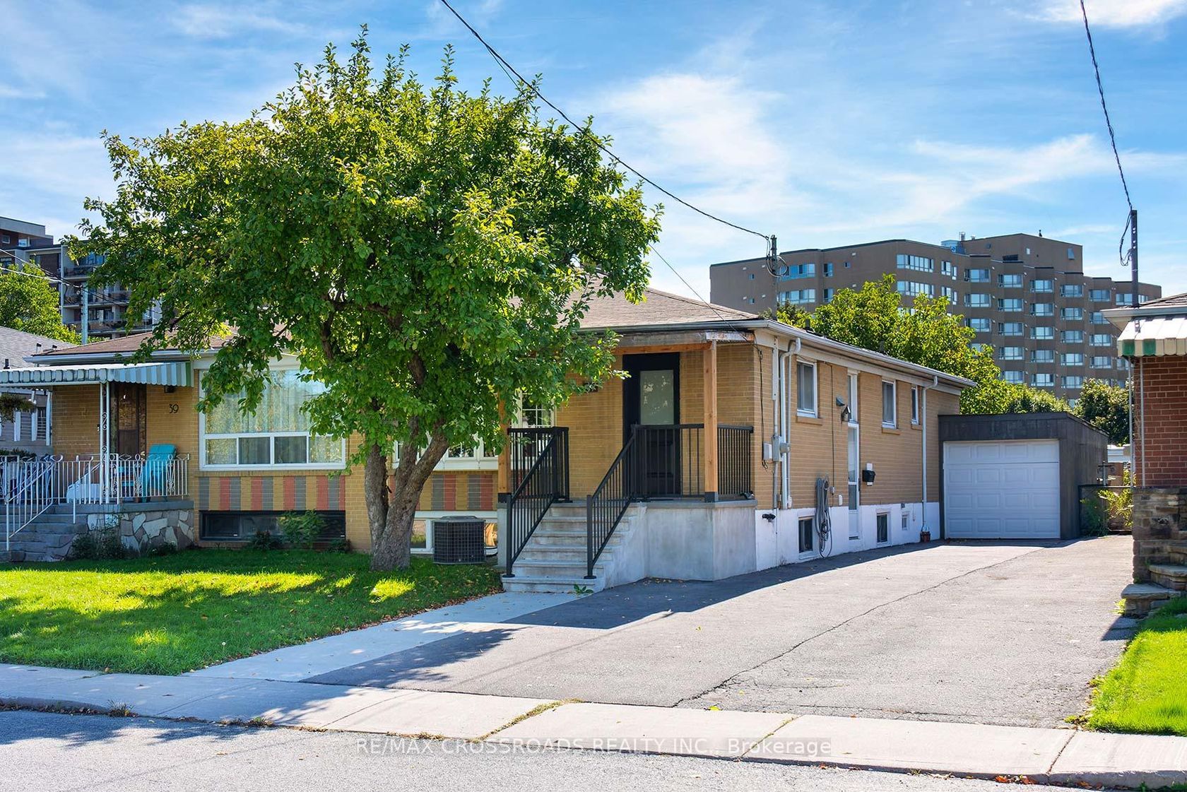 37 Avis Crescent, Parkview, Toronto 
