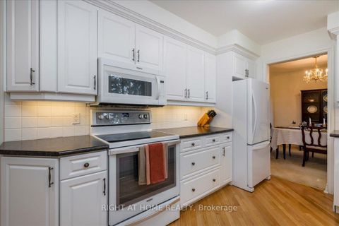 Photo 11 at 140 Orsi Drive, College Manor, Newmarket