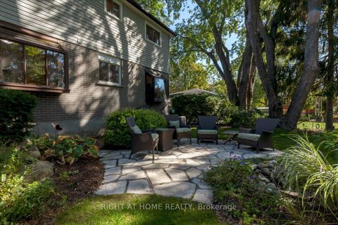 Photo 32 at 140 Orsi Drive, College Manor, Newmarket