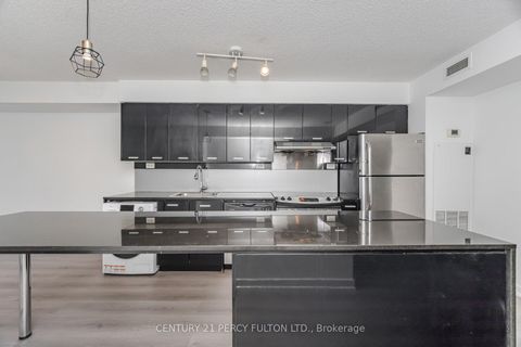 Photo 5 at 1518 - 19 Singer Court, Bayview Village, Toronto