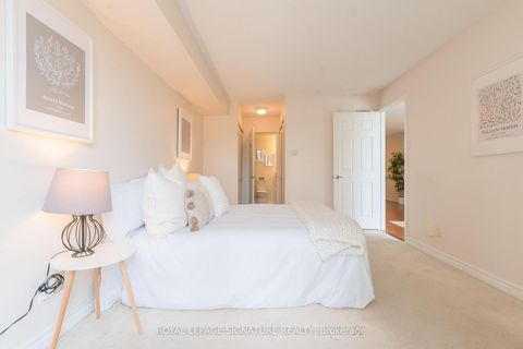Photo 12 at 206 - 356 McRae Drive, Leaside, Toronto