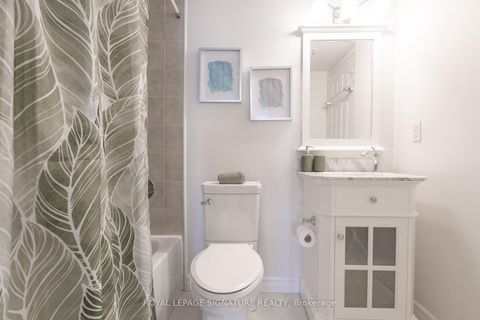 Photo 14 at 206 - 356 McRae Drive, Leaside, Toronto
