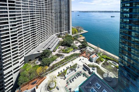 Photo 30 at 2707 - 77 Harbour Square, Waterfront Communities C1, Toronto