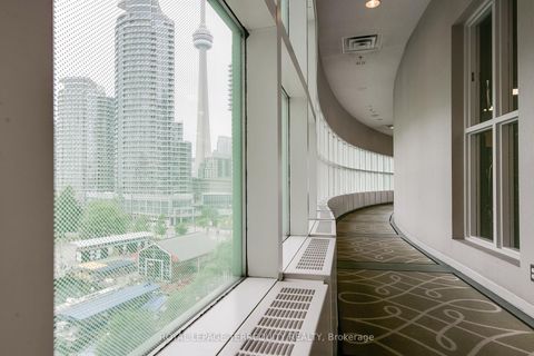 Photo 43 at 2707 - 77 Harbour Square, Waterfront Communities C1, Toronto