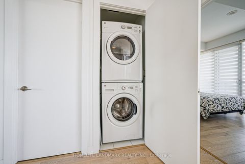 Photo 8 at 2611 - 20 Bruyeres Mews, Waterfront Communities C1, Toronto