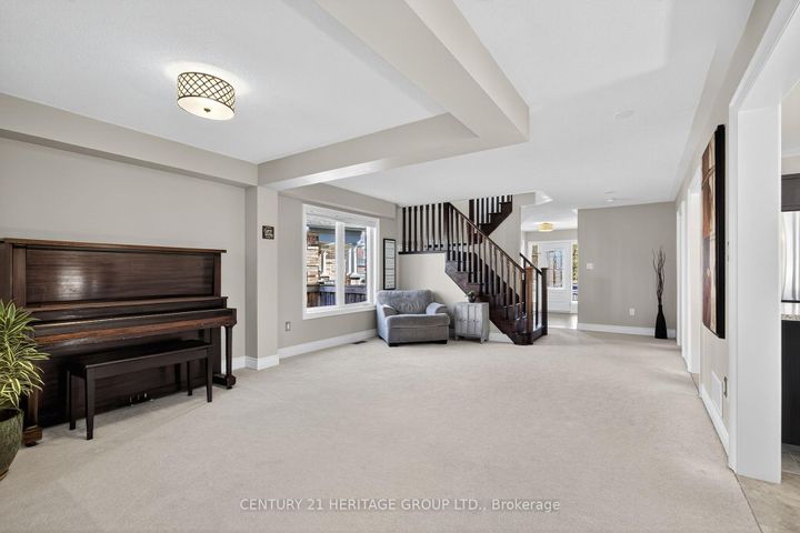 Photo 8 at 63 Jewelwing Court, Bradford, Bradford West Gwillimbury